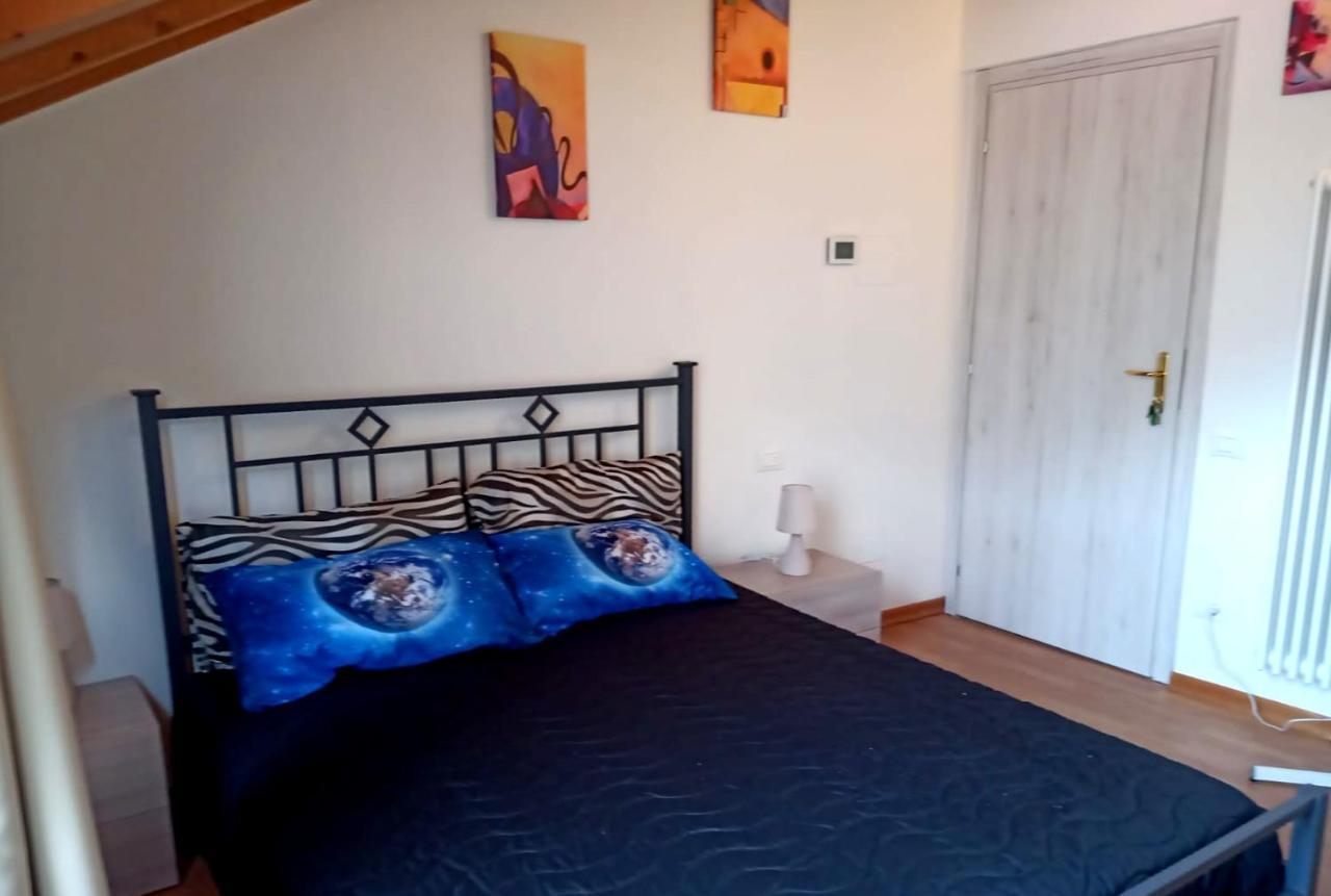 L'Angelo Apartment Omegna Bagian luar foto
