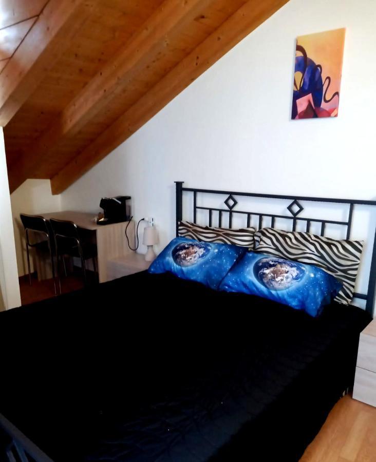 L'Angelo Apartment Omegna Bagian luar foto