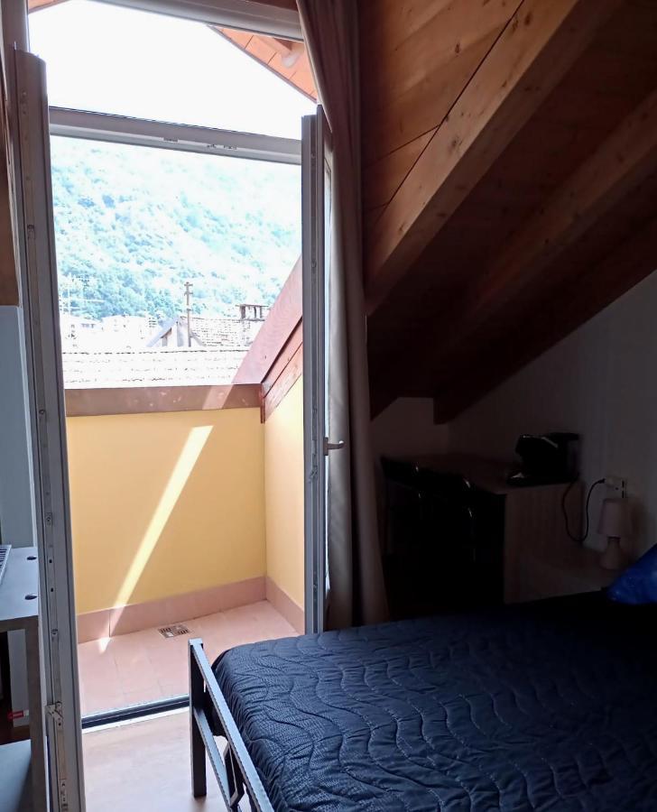 L'Angelo Apartment Omegna Bagian luar foto